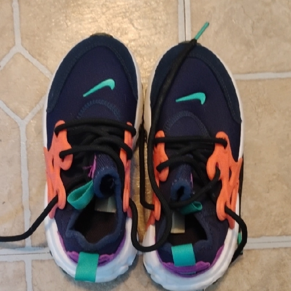 Nike Kids Sneakers - Orange, Purple, Black - Picture 3 of 5